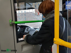 За год оплата по «безналу» в ростовских автобусах увеличилась в полтора раза
