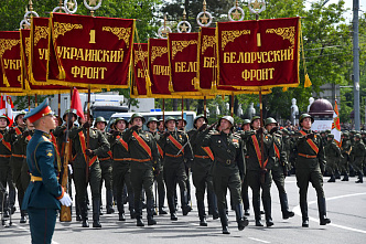 Вопреки всем предупреждениям и ограничениям ростовчане пришли на Парад Победы