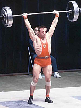 Рудольф ПЛЮКФЕЛЬДЕР, олимпийский чемпион (1964) в весовой категории до 82,5 кг.