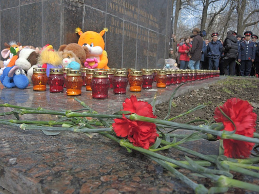 Ростов, пожар, Кемерово, торговый центр, Зимняя вишня, акция памяти, скорбь