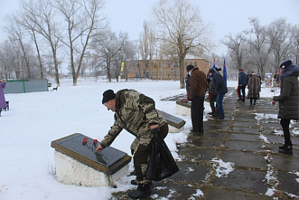 В Егорлыкском районе почтили казаков-гвардейцев