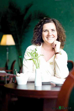 Елене ЛаречиНА: «Мамам, у которых с детьми теплые эмоциональные отношения, не стоит бояться, что ребенок их разлюбит».