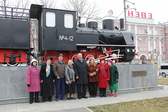 Учителями славится Россия, ученики приносят славу ей!