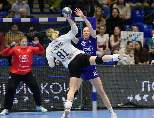 Первый матч в новом году ростовские гандболистки провели в Тольятти