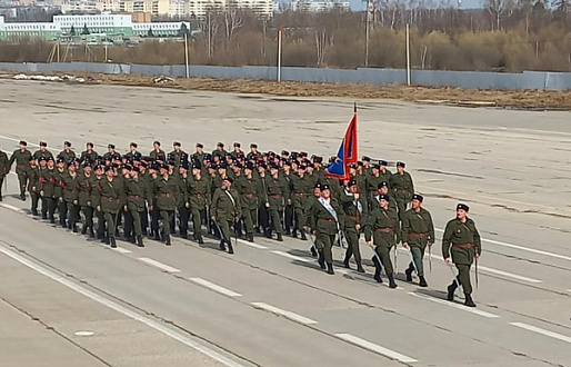 Донские казаки, готовясь к Параду, начали в Подмосковье серию тренировок