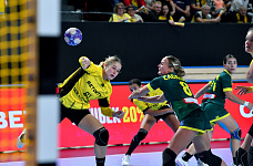 12 09 2025 Гандболистки «Ростов-Дона» во Дворце спорта обыграли краснодарскую «Кубань»