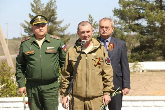 На поле Славы в станице Вёшенской перезахоронили останки советских воинов