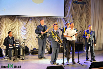 Поют силовики