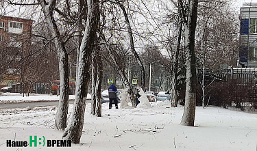 На Дону начали массово штрафовать коммунальщиков и владельцев территорий за неубранный снег