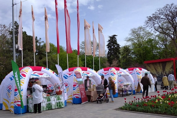 В Ростове и Азове можно закупиться перед майскими праздниками на ярмарках