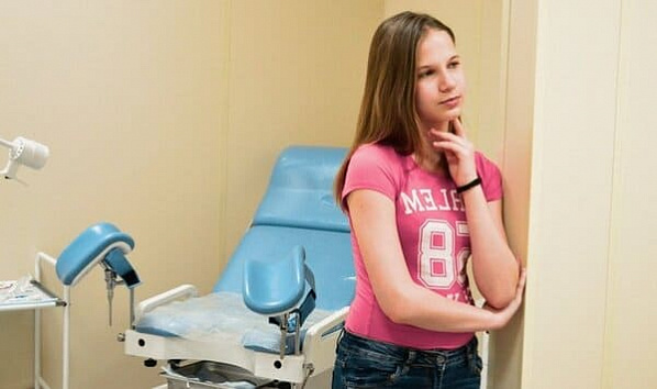 В ОКДЦ проведут бесплатный прием девушек-подростков