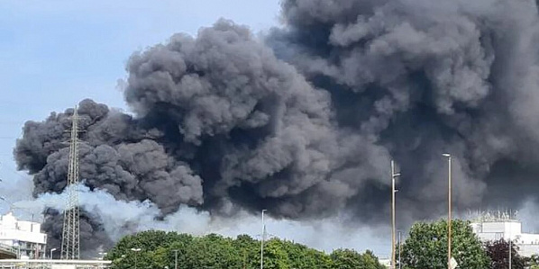 Никого из пострадавших в каменском взрыве спасти не удалось. В городе объявляют траур