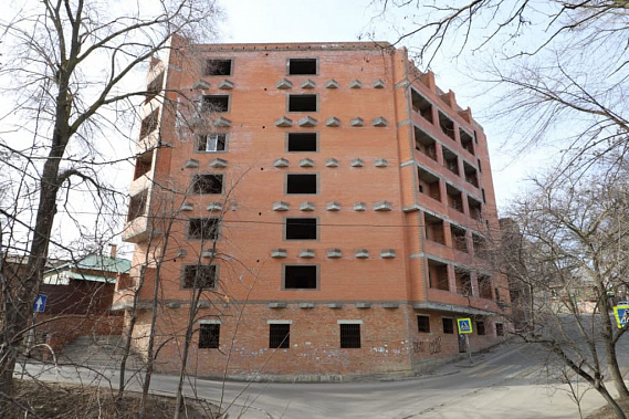 Власти Ростова изымают землю у владельцев самовольных построек