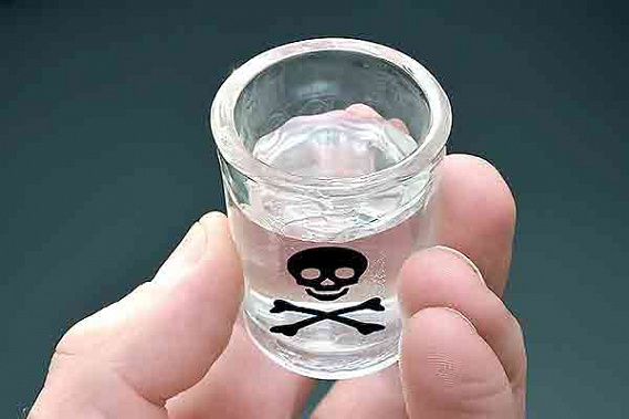 По статистике, пить стали меньше