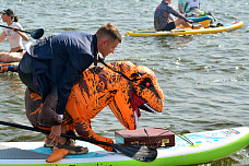 31 08 2025 Дед Мазай, фараоны и эльфы проплыли на сапах по Дону
