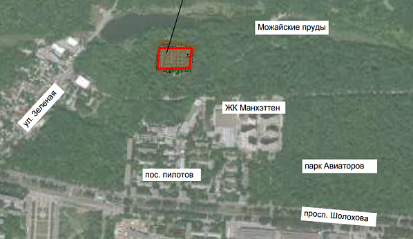 Красным отмечен участок, где будет обустроено футбольное поле. 