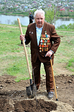 Рабочий визит накануне Победы