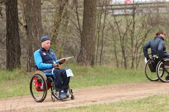 Первый в России чемпион мира по трейл-о ростовчанин паралимпиец Дмитрий КУЧЕРЕНКО на дистанции.