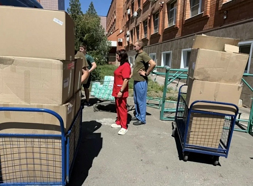  Ростов-на-Дону: в госпиталь передали очередную партию гуманитарки