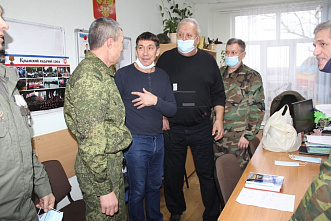 Из Белой Калитвы новогодние подарки отправили детям Донбасса