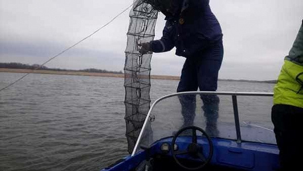 На Соколовском водохранилище под Новошахтинском обнаружили следы браконьеров