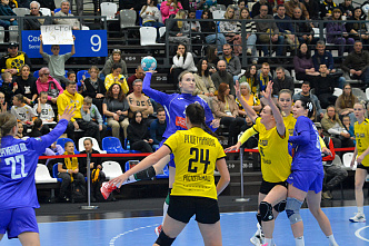 Гандболистки «Ростов-Дона» в последнем матче предварительного этапа разгромили «Луч»