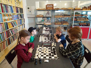 В Ростове провели рапид в честь гроссмейстера Игоря Бондаревского