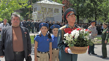 Увековечили память о  героях-полководцах