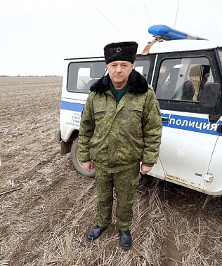 Казаки вновь помогли сотрудникам полиции обеспечить безопасность граждан на месте падения вражеского БПЛА