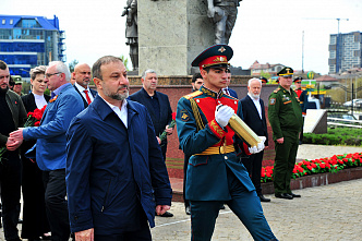 04 05 2026 В главном храме ЮВО торжественно открыт монумент «Земля героев»