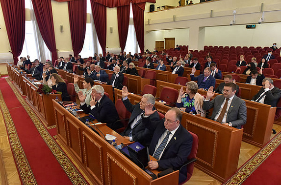 По итогам весенне-летней сессии Госдумы РФ были приняты четыре закона по донским инициативам