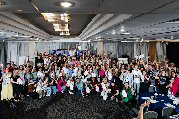 Более 150 наставников-координаторов из Донбасса участвовали в образовательной программе «Спасибо, братцы!»