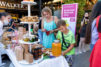 Сто тысяч для двойняшек