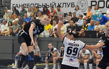 Гандболистки «Ростов-Дона» обыграли майкопский АГУ-«Адыиф»