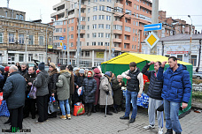 Новогодние подарки малоимущим