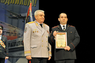 В Ростове сотрудники органов внутренних дел на транспорте отпраздновали профессиональный праздник