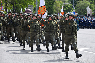 Вопреки всем предупреждениям и ограничениям ростовчане пришли на Парад Победы