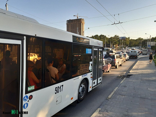 Власти Ростова начала поиск перевозчиков на 8 автобусных маршрутов
