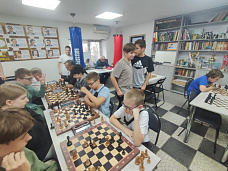 18 05 2025 После турнира памяти Михаил Захаровича Харояна была теснота на подиуме