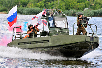  09.06 Отдельной инженерно-саперной бригаде ЮВО вручили орден Суворова