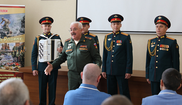 Ростов-на-Дону: в госпитале для участников СВО провели концерт