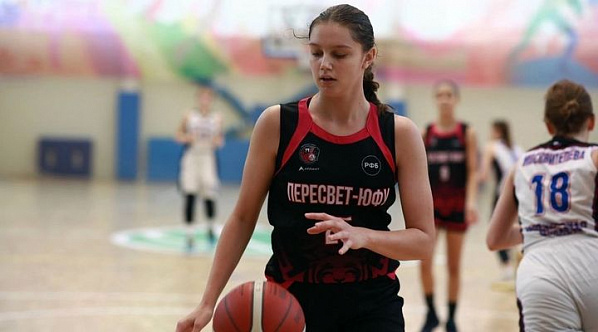 В Ижевске завершились встречи 4-го тура Детско-юношеской баскетбольной лиги страны.