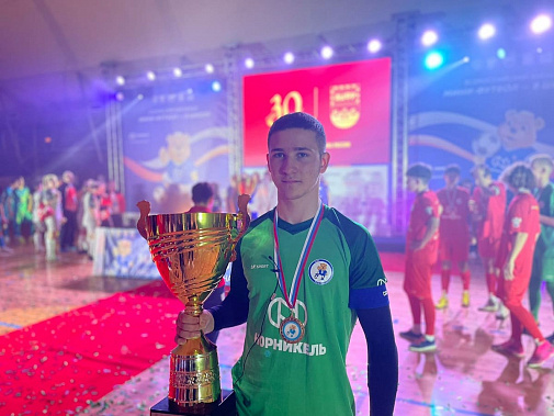 Донские школьники победили в финале всероссийского турнира по мини-футболу