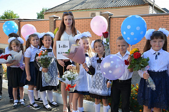 В поселке Глубокий открыли школу, ремонт в которой шел больше пяти лет