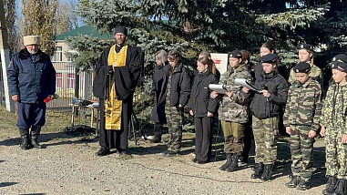 В Родионово-Несветайском районе почтили память курсантов РАУ