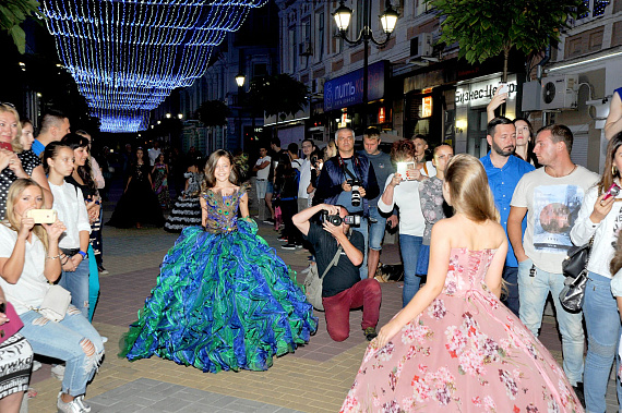 В пятницу вечером на ростовском Арбате