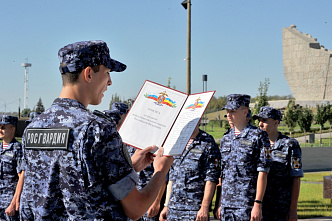 Донские росгвардейцы первыми приняли присягу на территории народного музея «Самбекские высоты»
