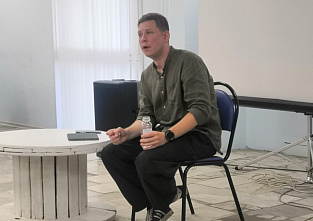 В Ростове прочли лекцию «Зачем нам в жизни люди»