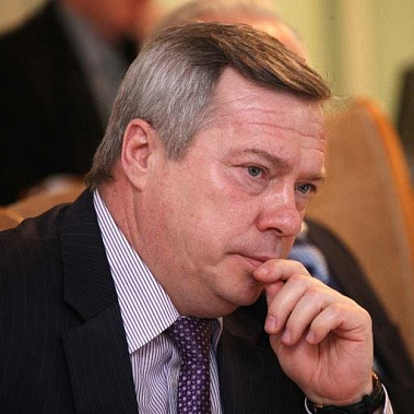 В социальных сетях стали массово появляться сообщения об отставке губернатора Ростовской области