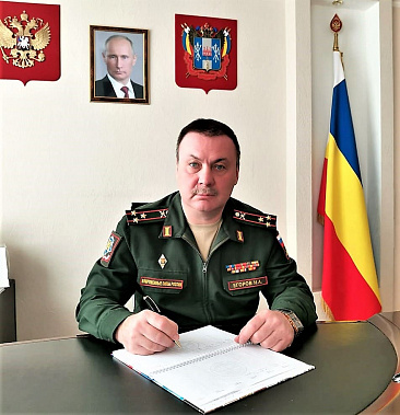 Военный комиссар Ростовской области  Игорь Егоров.